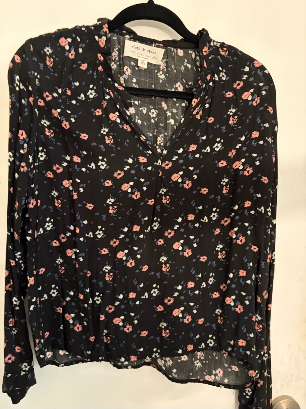 cloth & stone Black Floral Split-Neck Blouse with Pink and Blue Flowers